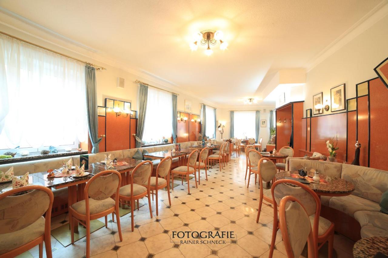Cafe Am Donautor Ξενοδοχείο Kelheim Εξωτερικό φωτογραφία